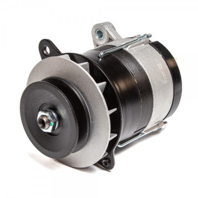 Генератор для трактора: який обрати? Потужність, сумісність та поради експертів Traktormarket.ua