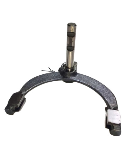 Вилка(L(валика)120мм) (управл. синхронізованим редук-м)МТЗ-890,892,800(вир-во Білорусь,МТЗ)