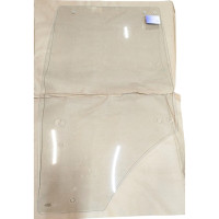 Скло дверей правих(1455х887) МТЗ-1523,2022,3022,3522.5(вир-во Білорусь)