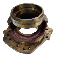 Стакан підшипника лівий(мокрі гальма) МТЗ-1221,1523(вир-во Білорусь,МТЗ)