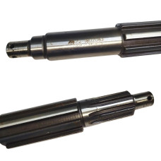 Вал роздаточної коробки МТЗ-82,892,920(вир-во Білорусь,БЗТДіА)