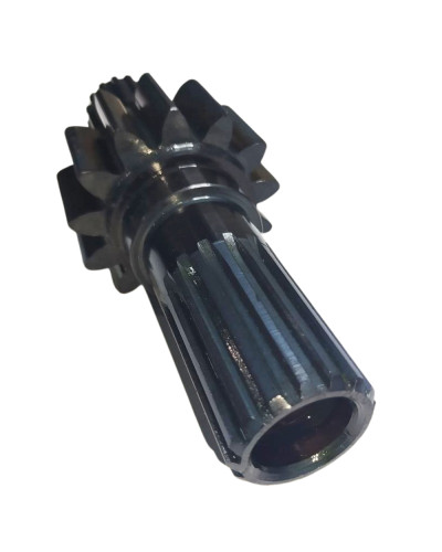 Шестерня ведуча права(коротка)L=266мм (вир-во Білорусь,МТЗ)