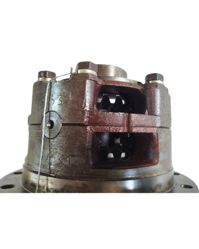 Диференціал заднього моста(вир-во Білорусь,МТЗ)