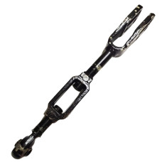 Раскос навески левый (вилка с тремя отверстиями) МТЗ-1025.2,1025.4,1221 (пр-во Беларусь, МТЗ)