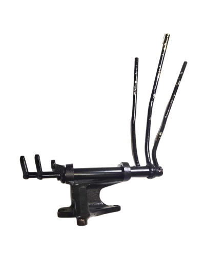 Кронштейн важілів управління Р-80 в зборі УК(вир-во Білорусь,МТЗ)