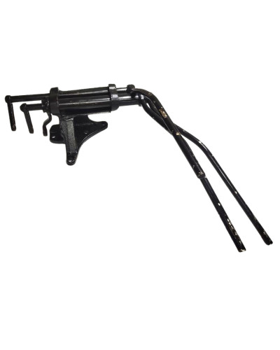 Кронштейн важілів управління Р-80 в зборі УК(вир-во Білорусь,МТЗ)