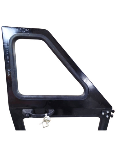 Дверь правая УК в сборе (пр-во Беларусь, МТЗ)