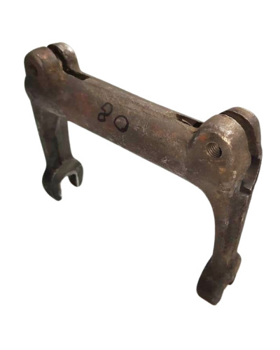 Вилка включення зчеплення