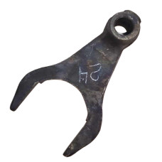 Вилка перекл. 1,2,4 передачі і з/ходу