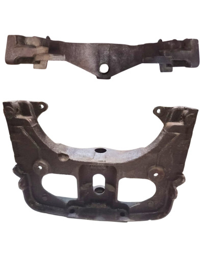 Брус передній