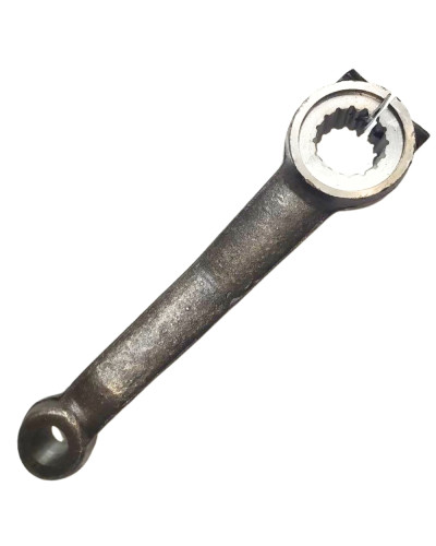 Важіль поворотний правий