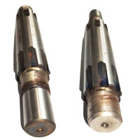 Вал поворотний