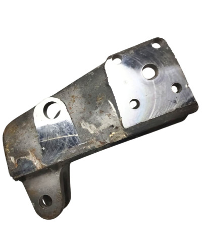 Кронштейн лівий кріплення гідроциліндра задньої навіски