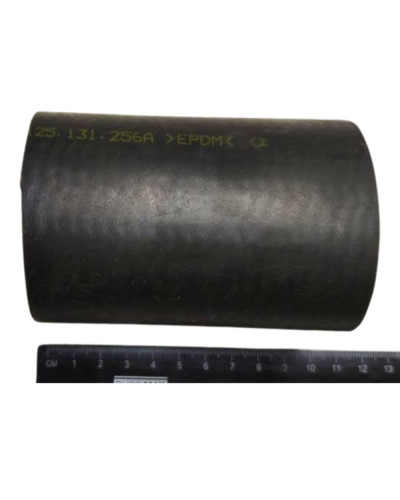 Патрубок радиатора Т-150 (большой)