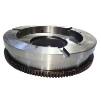 Маховик в зборі з вінцем Т-25, Д21-1005300 М12