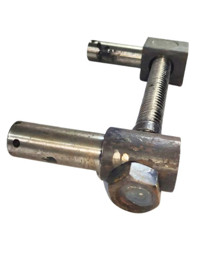 Гвинт регулювання глибини ходу робочих органів КПСП в зборі