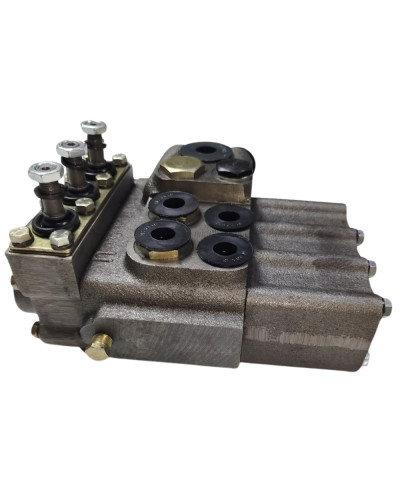 Гідророзподільник(з гідрозамком)(вир-во Білорусь,ТМ"Салео")