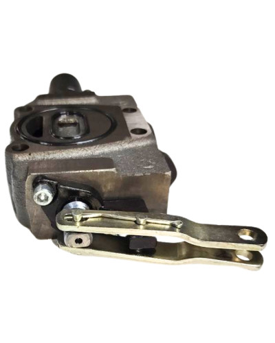 РК Секція гідророзподільника(без фіксації в верхньому положенні з планкою під важіль)(вир-во Білорус