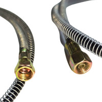 Трубка манометра металеве обплетення 1,5м.