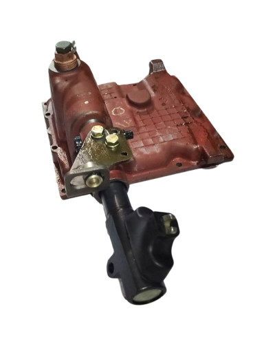 Кришка КПП МТЗ-920 без важіля(вир-во Білорусь,МТЗ)