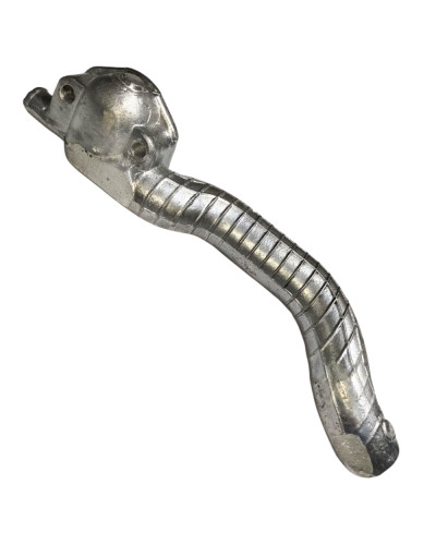 Патрубок водяного насоса