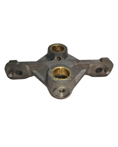 Кронштейн привода масляного насоса