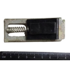 Засувка боковини капота