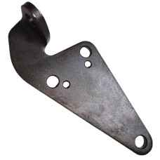 Кронштейн кріплення двигуна правий(вир-во Білорусь,ММЗ)