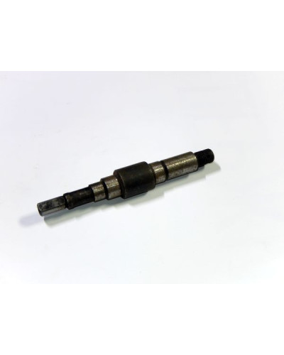 Валик водяного насоса