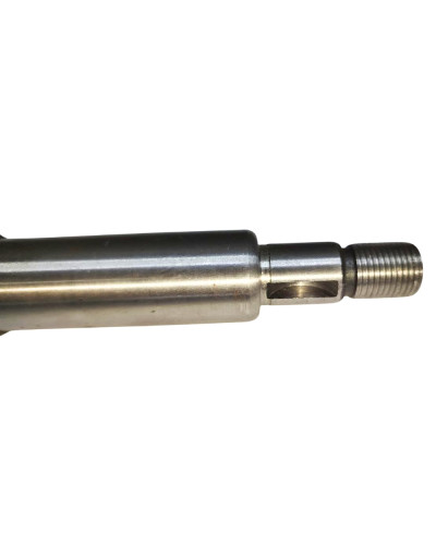 Валик вод.насосу(нового зразка) вир-во БЗА