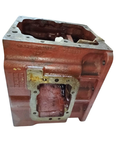 Корпус КПП МТЗ-822/922(синхронізована КПП)(вир-во Білорусь,МТЗ)