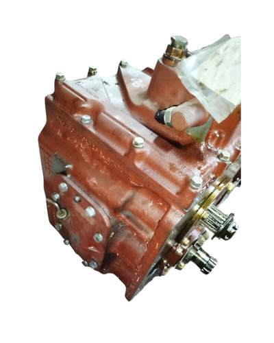 Коробка передач МТЗ-80(центральне управління,без привода ГХУ)(вир-во Білорусь,МТЗ)