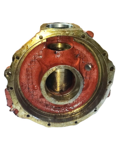 Корпус лівий в зборі(вир-во Білорусь,МТЗ)