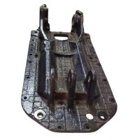 Кришка кріплення задньої навіски МТЗ-1221(з силовим регулятором)(вир-во Білорусь,МТЗ)