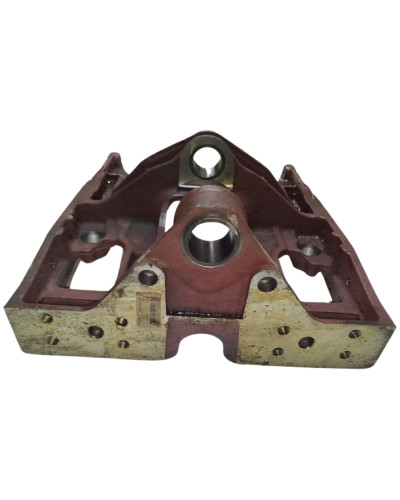 Брус передній МТЗ-1025(вир-во Білорусь,ВЗТЗЧ)