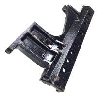 Боковина права причіпного пристрою(з гідропідіймачем) МТЗ-1025,1221(вир-во Білорусь,МТЗ)