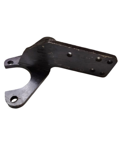 Кронштейн гідроциліндра навіски правий МТЗ-1523(вир-во Білорусь,МТЗ)