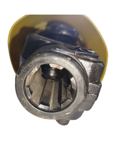 Кардан середній тригранна труба 6х6 880-1250мм (хрестовина 28х73)VTP