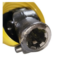 Кардан середній тригранна труба 8х6 880-1250мм (хрестовина 28х73)VTP