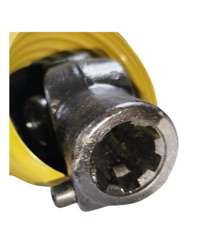 Кардан середній тригранна труба 8х6 880-1250мм (хрестовина 28х73)VTP