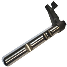 Поводок вилки промежуточного вала МТЗ-1025,1221 (пр-во Беларусь, МТЗ)