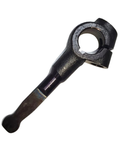 Важіль кришки КПП нижній МТЗ-1025,1221,1523,2022(вир-во Білорусь,МТЗ)