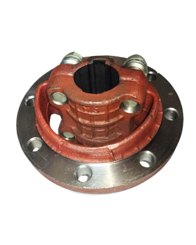 Маточина заднього колеса (вир-во Білорусь,САЗ)