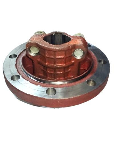 Маточина заднього колеса (вир-во Білорусь,САЗ)