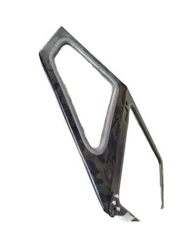 Двері ліві УК н/зборі (без замка)(вир-во Білорусь,МТЗ)