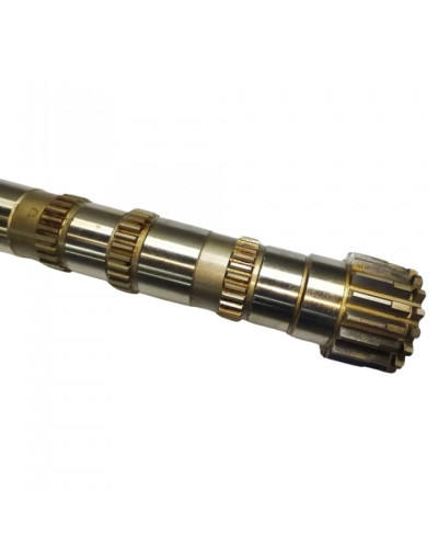 Вал проміжний  МТЗ-1025,1221(вир-во Білорусь,МТЗ)