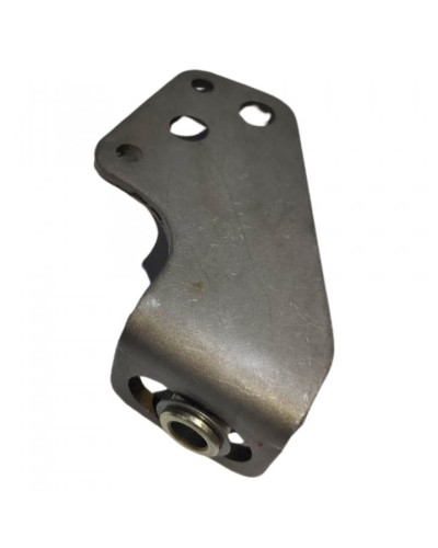 Кронштейн з втулкою(вир-во Білорусь,МТЗ)