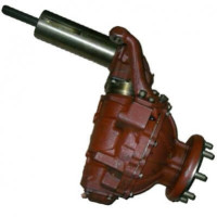 Редуктор правий (5 шпильок)(вир-во Білорусь,МТЗ)