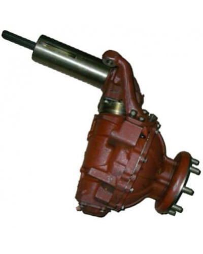 Редуктор правий (5 шпильок)(вир-во Білорусь,МТЗ)