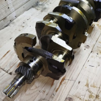 Вал колінчатий б/вкл.з шестернею(вир-во Білорусь,ММЗ)